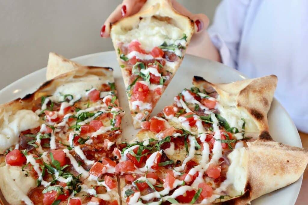 Mister O1 Extraordinary Pizza Appears to Plan Bay Harbor Islands Location