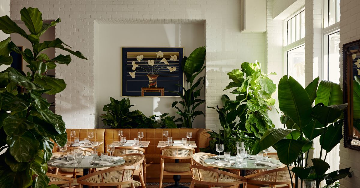 Joliet Restaurant Opens in Miami Beach